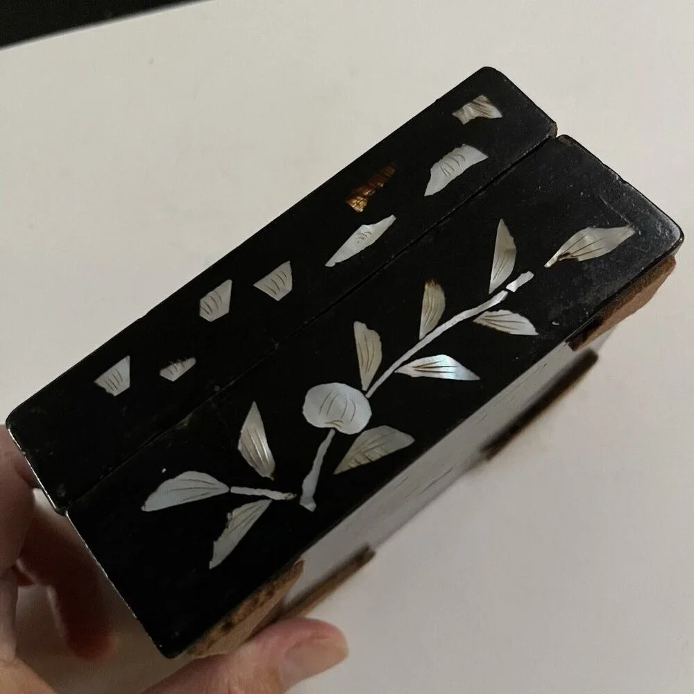 Chinese Mother of Pearl Wood Lacquer Box Old Man Floral Asian Trinket Decor